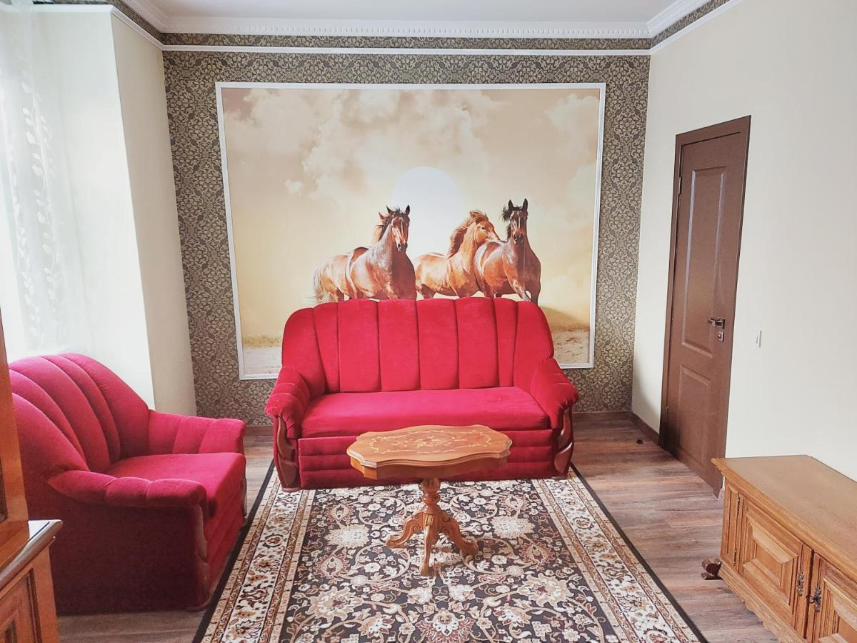 Jurmala, Latvija Apartment Luaran gambar